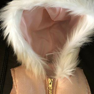 LITTLE LASS VEST WITH FAUX FUR 24 MOS